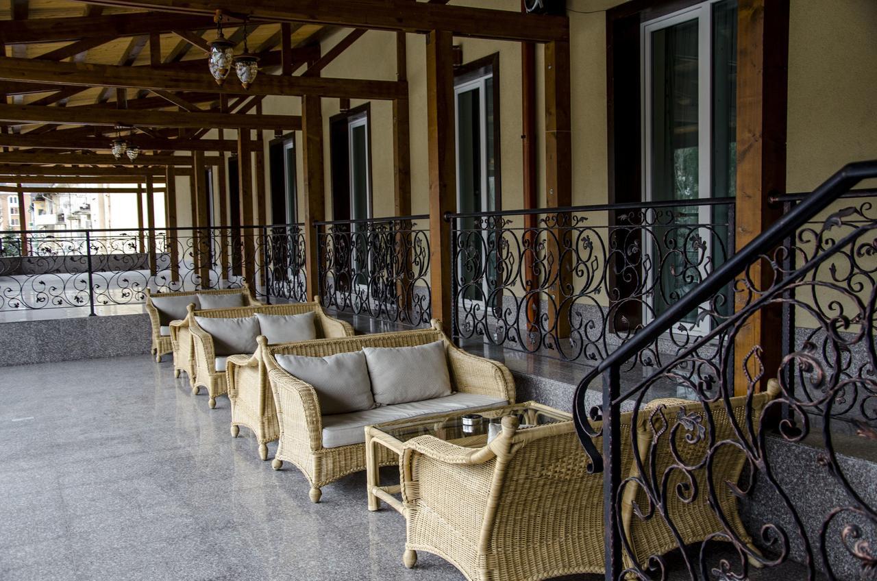Rubis Hotel Rudozem Екстер'єр фото